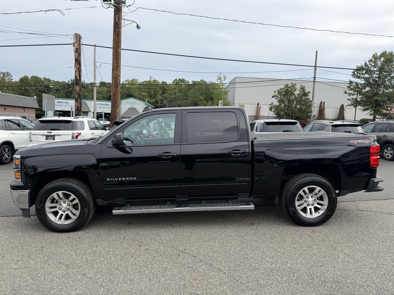 Chevrolet Silverado 1500 LT Crew Cab Long Box 4WD 2015