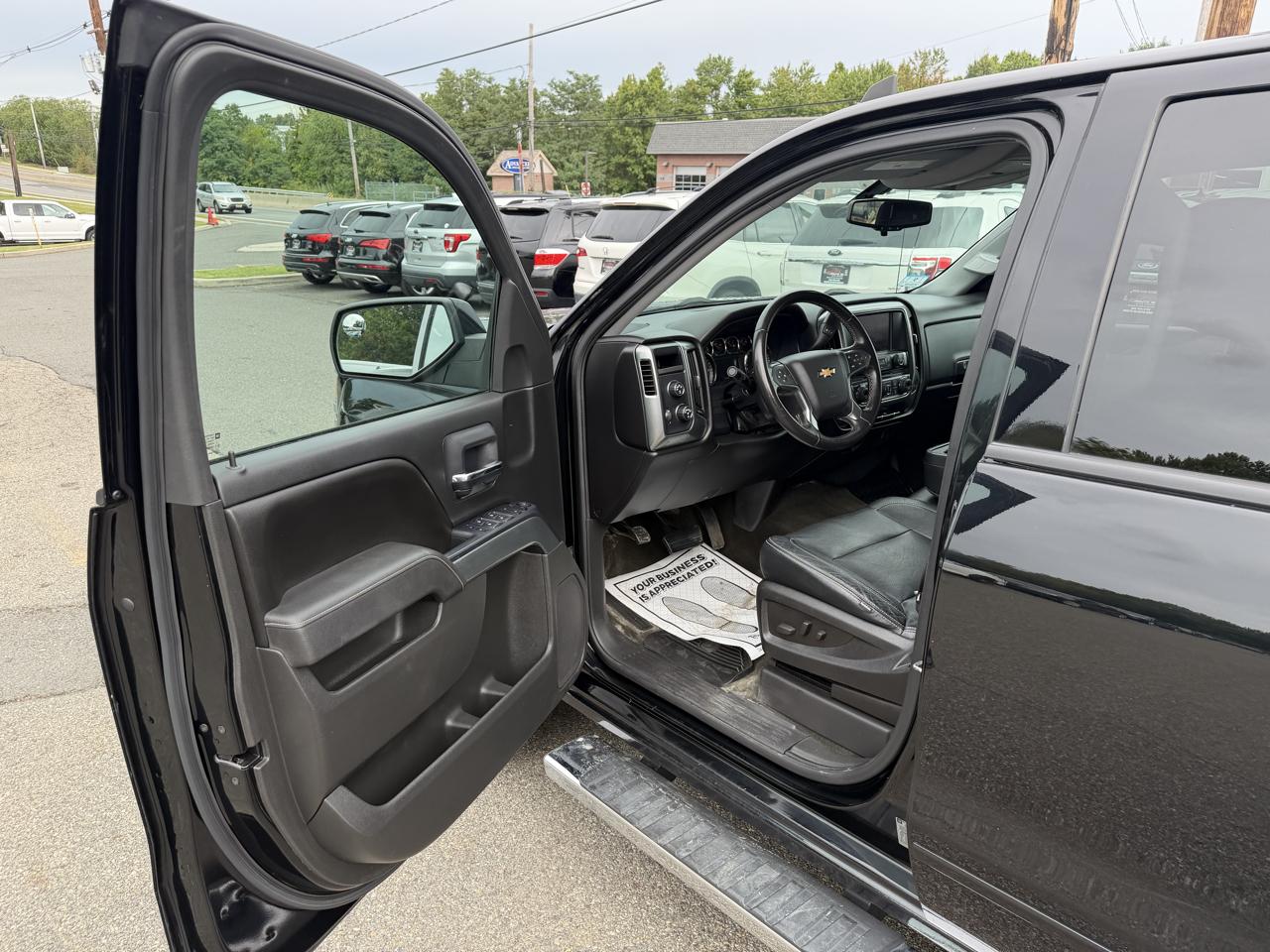 Chevrolet Silverado 1500 LT Crew Cab Long Box 4WD 2015