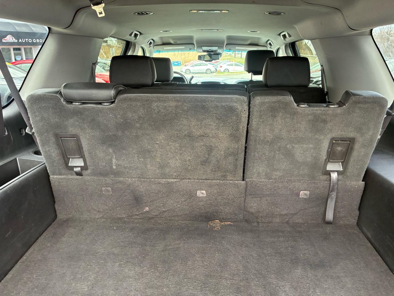 Chevrolet Suburban LT 4WD 2017