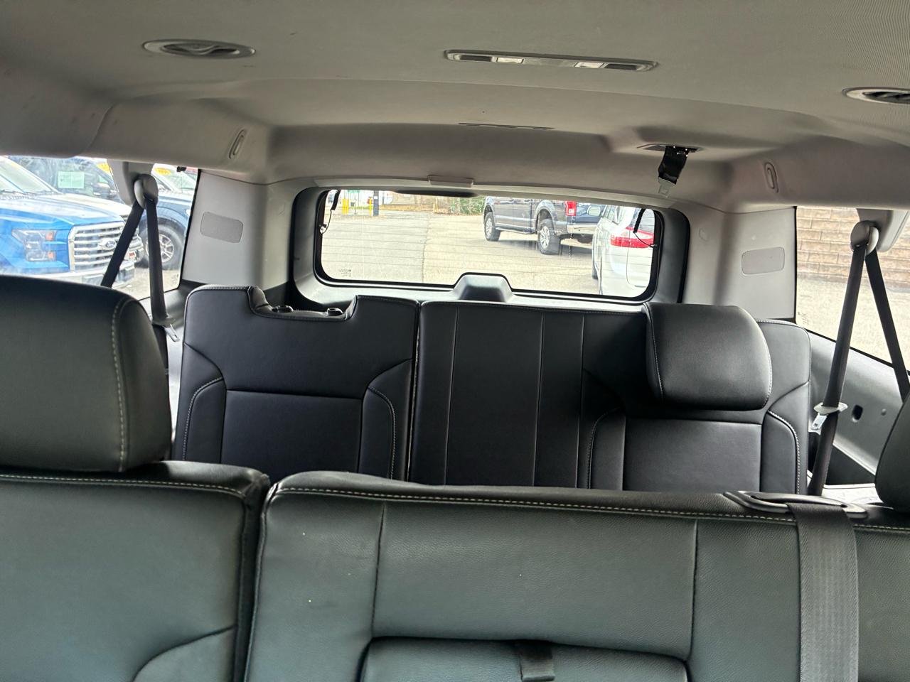 Chevrolet Suburban LT 4WD 2017