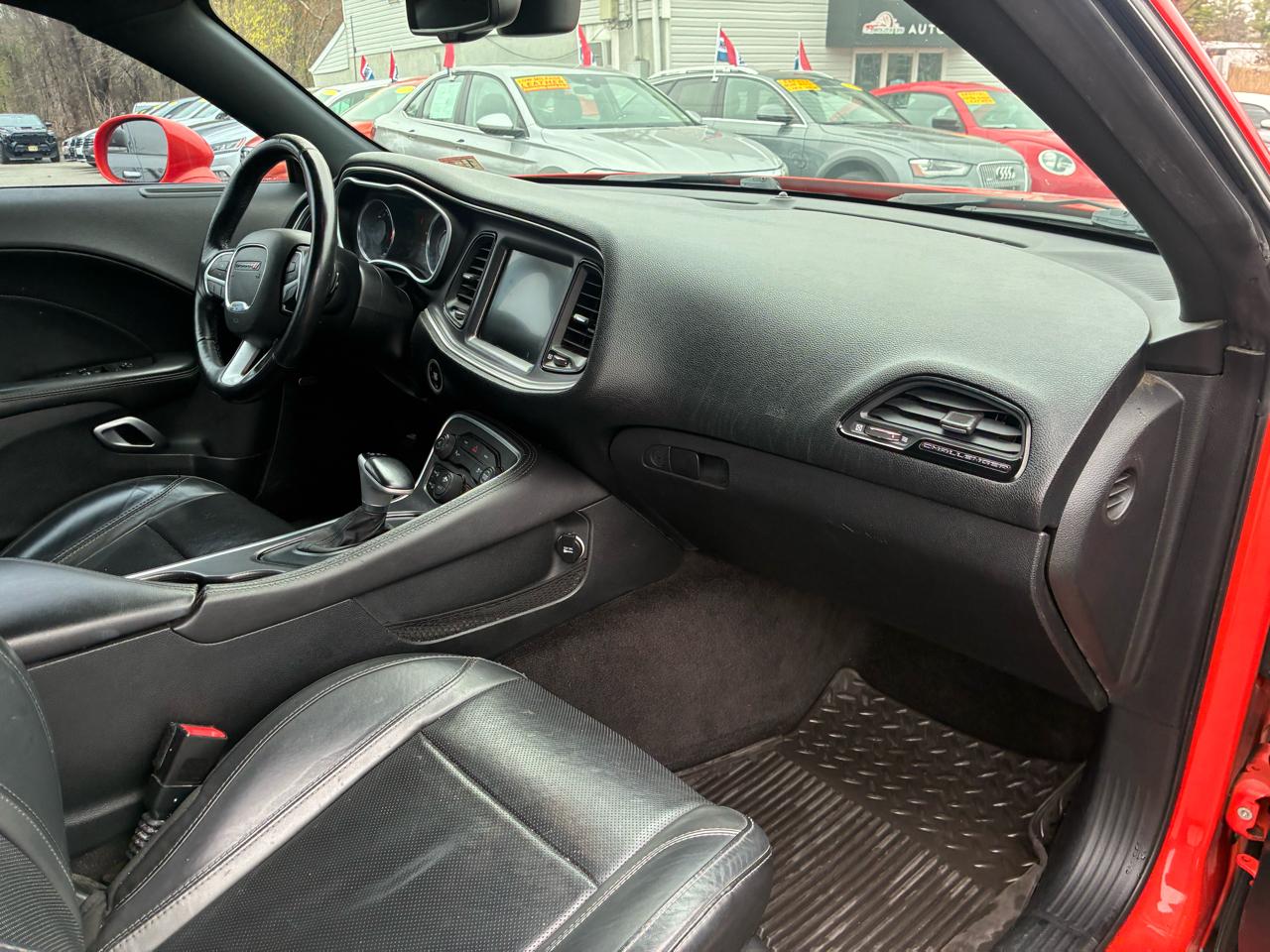 Dodge Challenger SXT 2016