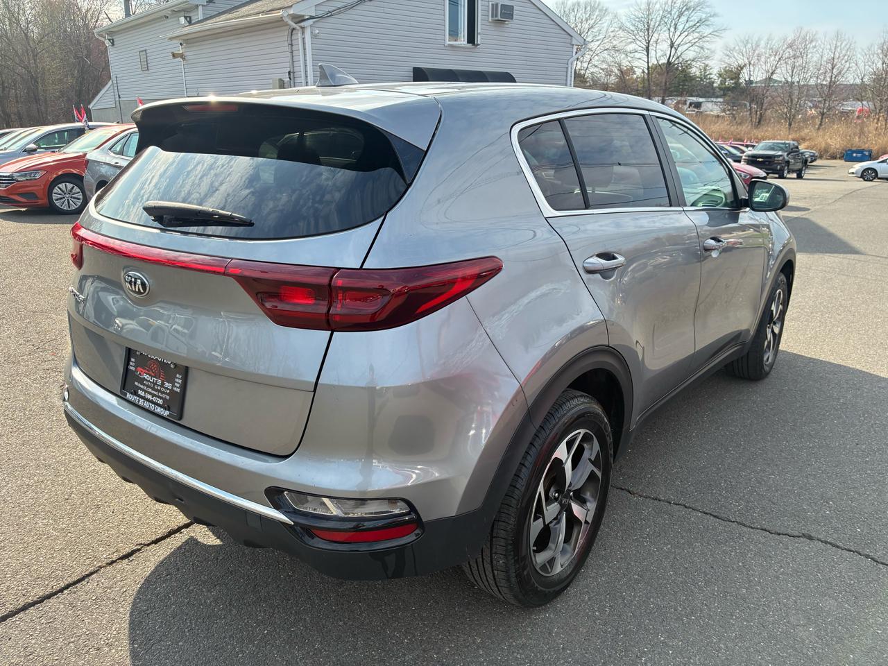 View vehicle photo 7