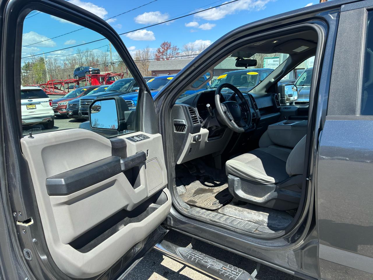 Ford F-150 XL SuperCab 6.5-ft. Bed 4WD 2016