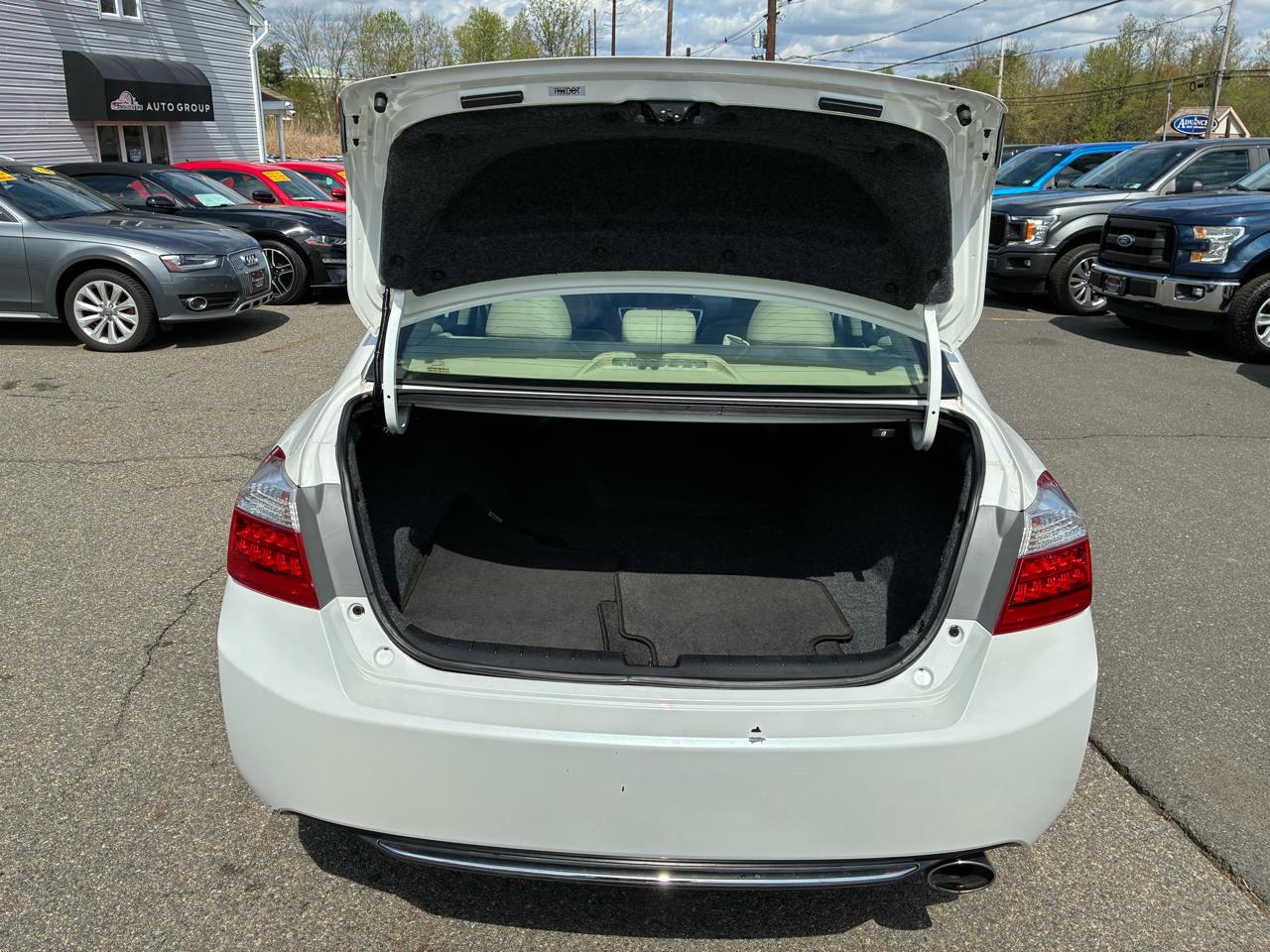 Honda Accord EX-L Sedan CVT 2013