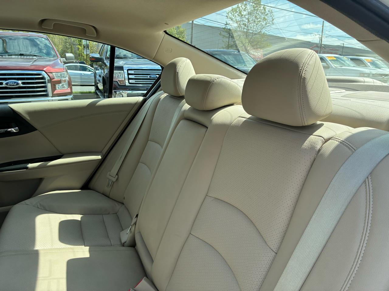 Honda Accord EX-L Sedan CVT 2013