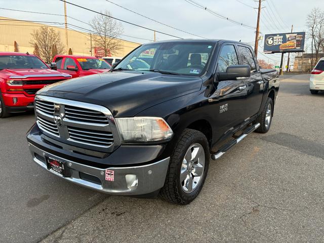 Black 2015 RAM 1500 SLT Crew Cab 4WD Pickup Truck Four-Wheel Drive Automatic
