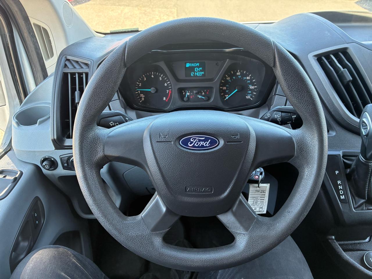 Ford Transit 250 Van Low Roof 60/40 Pass.130-in. WB 2018