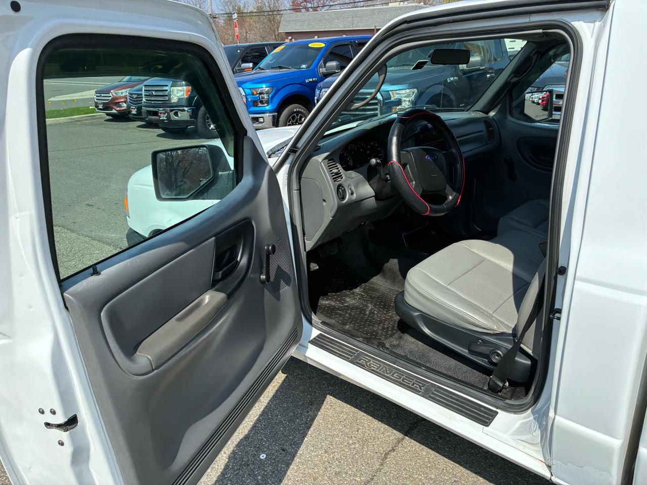 Ford Ranger XL 2WD 2011