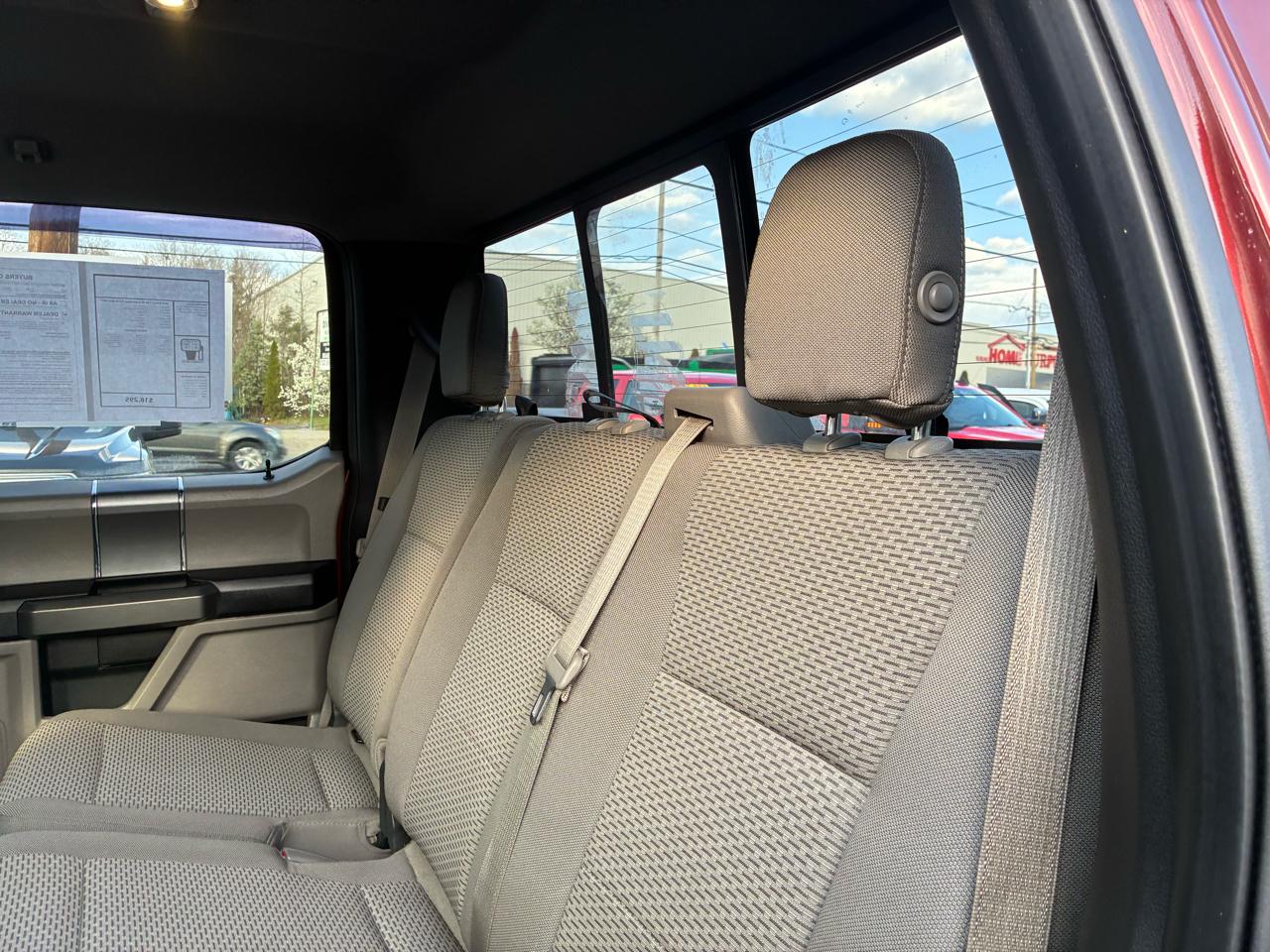 Ford F-150 XL SuperCrew 5.5-ft. Bed 4WD 2015