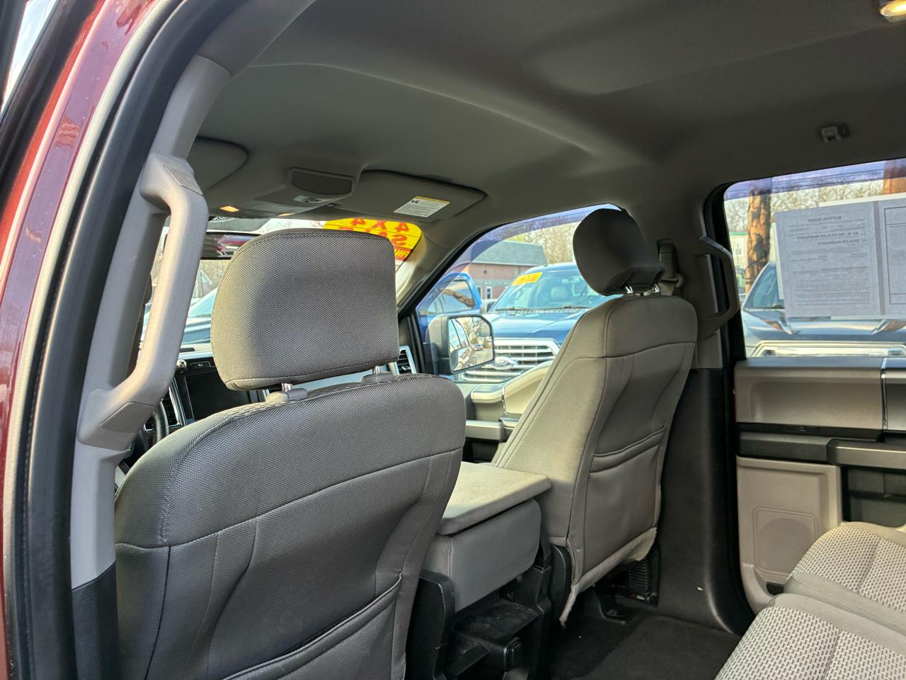 Ford F-150 XL SuperCrew 5.5-ft. Bed 4WD 2015