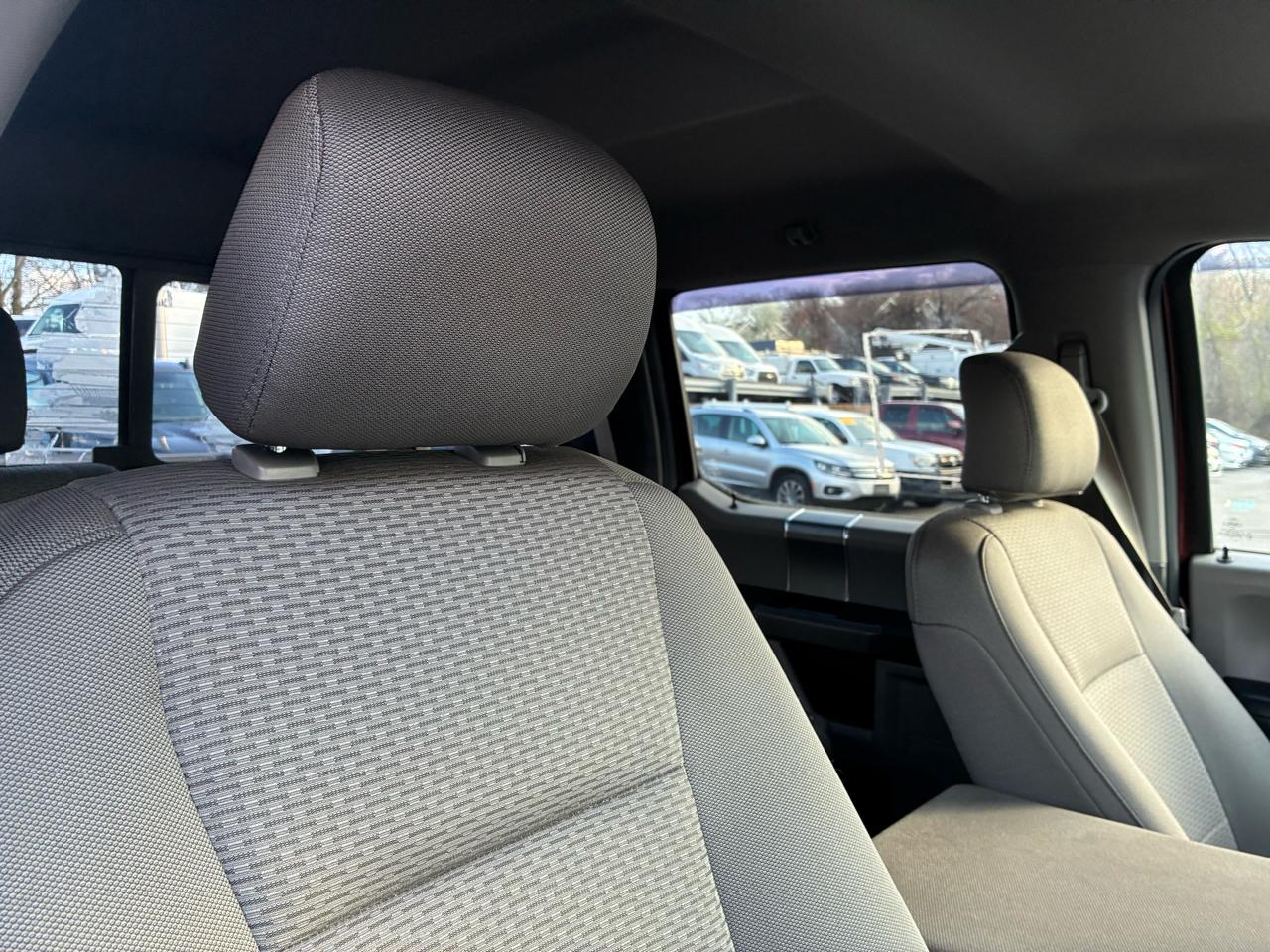 Ford F-150 XL SuperCrew 5.5-ft. Bed 4WD 2015