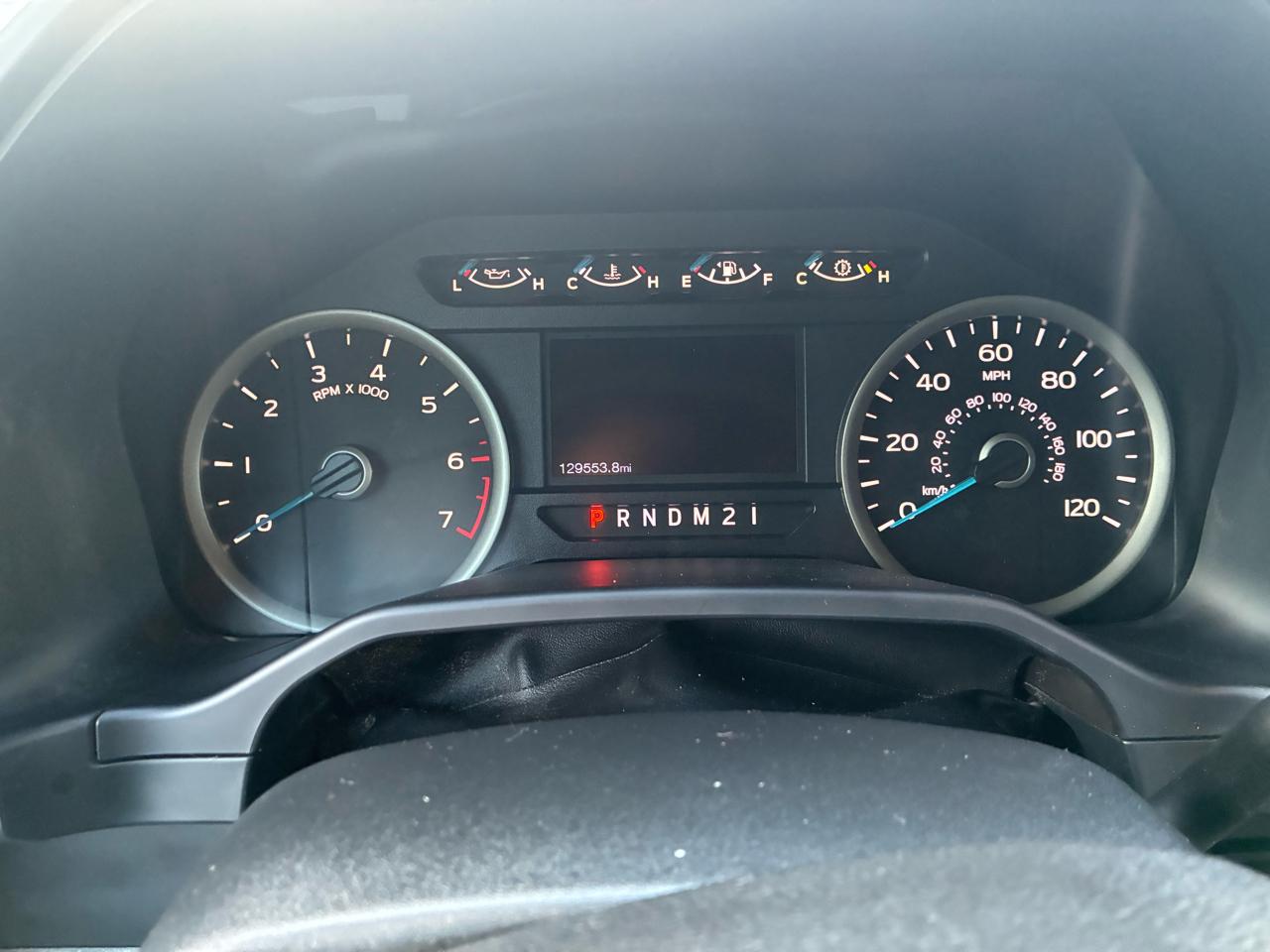 Ford F-150 XL SuperCrew 5.5-ft. Bed 4WD 2015