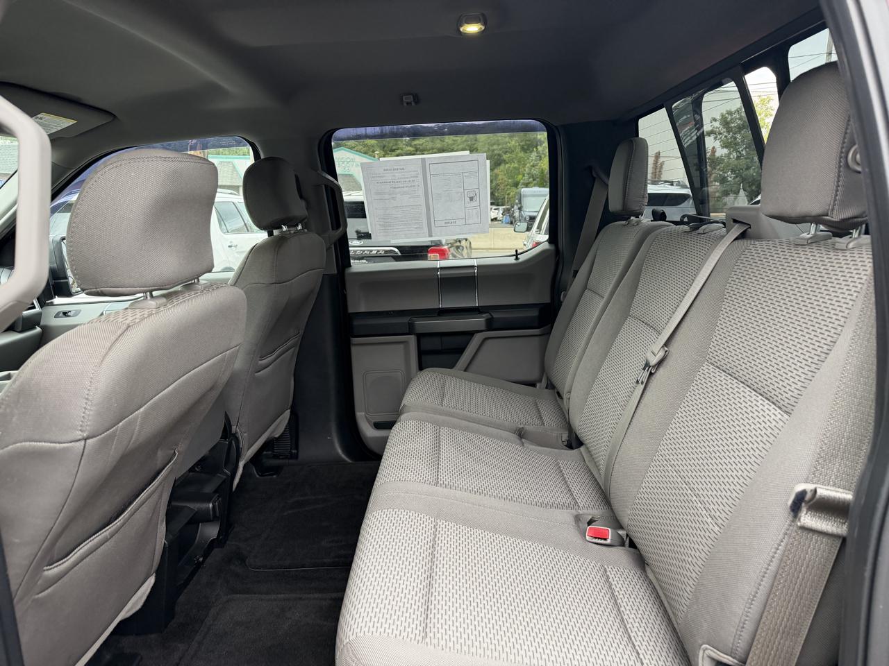 Ford F-150 XLT SuperCrew 5.5-ft. Bed 4WD 2015