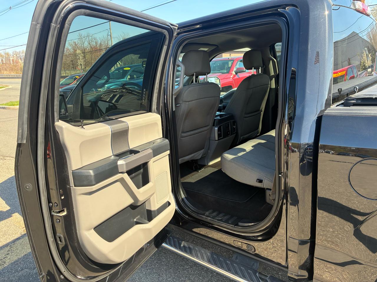 Ford F-150 XLT SuperCrew 6.5-ft. Bed 4WD 2019