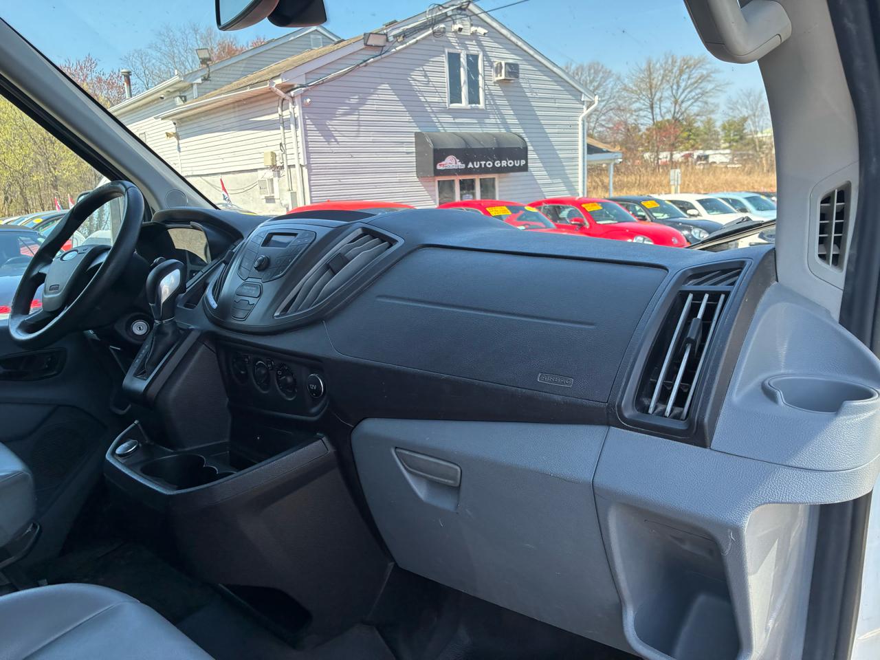 Ford Transit 250 Van High Roof w/Sliding Pass. 148-in. WB EL 2017