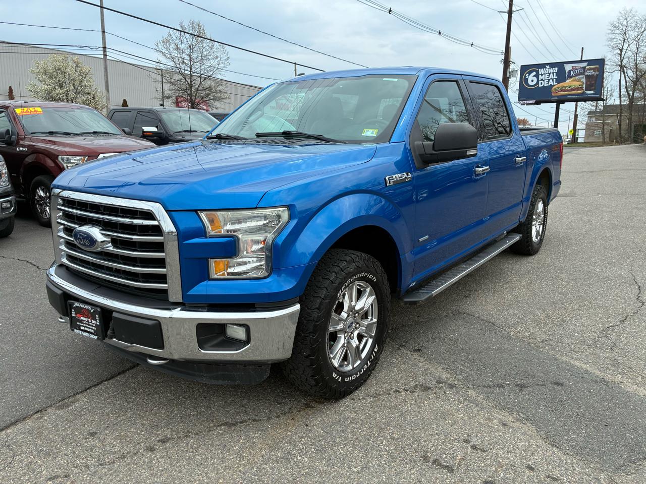 Ford F-150 XLT SuperCrew 5.5-ft. Bed 4WD 2015
