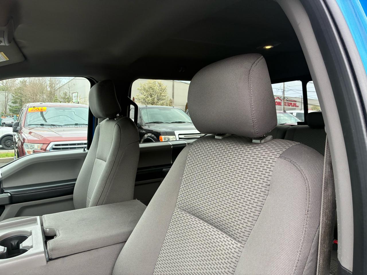 Ford F-150 XLT SuperCrew 5.5-ft. Bed 4WD 2015