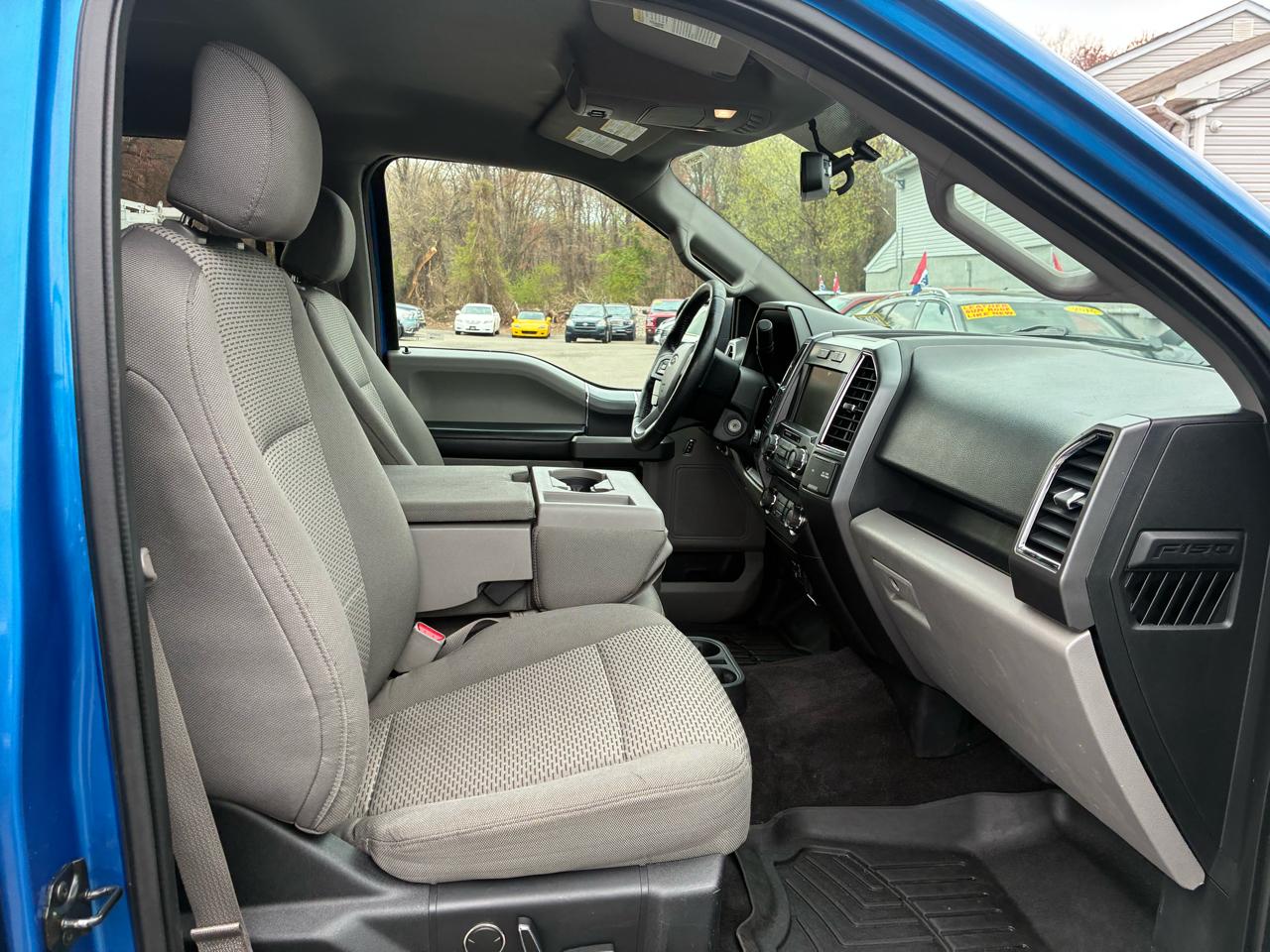 Ford F-150 XLT SuperCrew 5.5-ft. Bed 4WD 2015