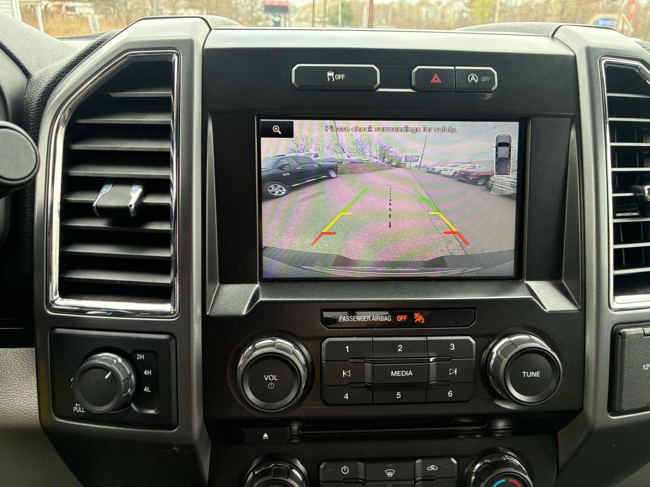 Ford F-150 XLT SuperCrew 5.5-ft. Bed 4WD 2015