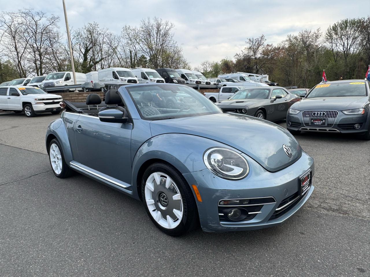 Volkswagen Beetle  2019