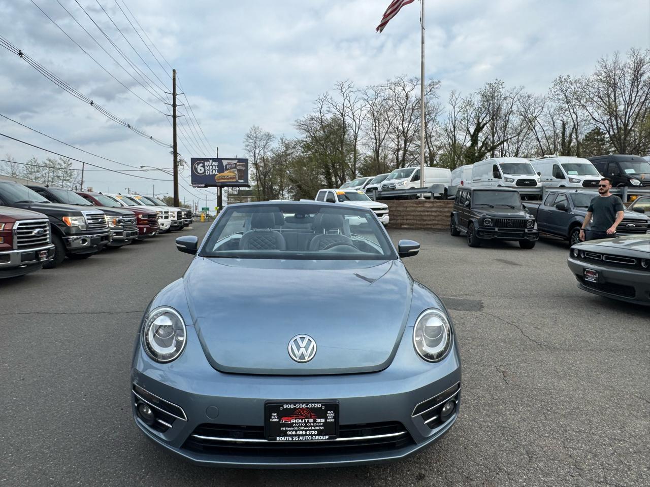 Volkswagen Beetle  2019