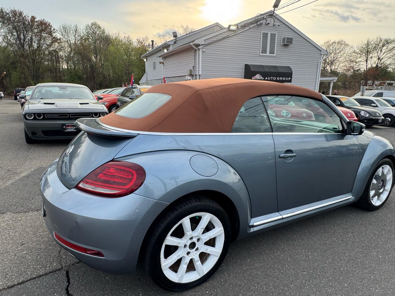 Volkswagen Beetle  2019