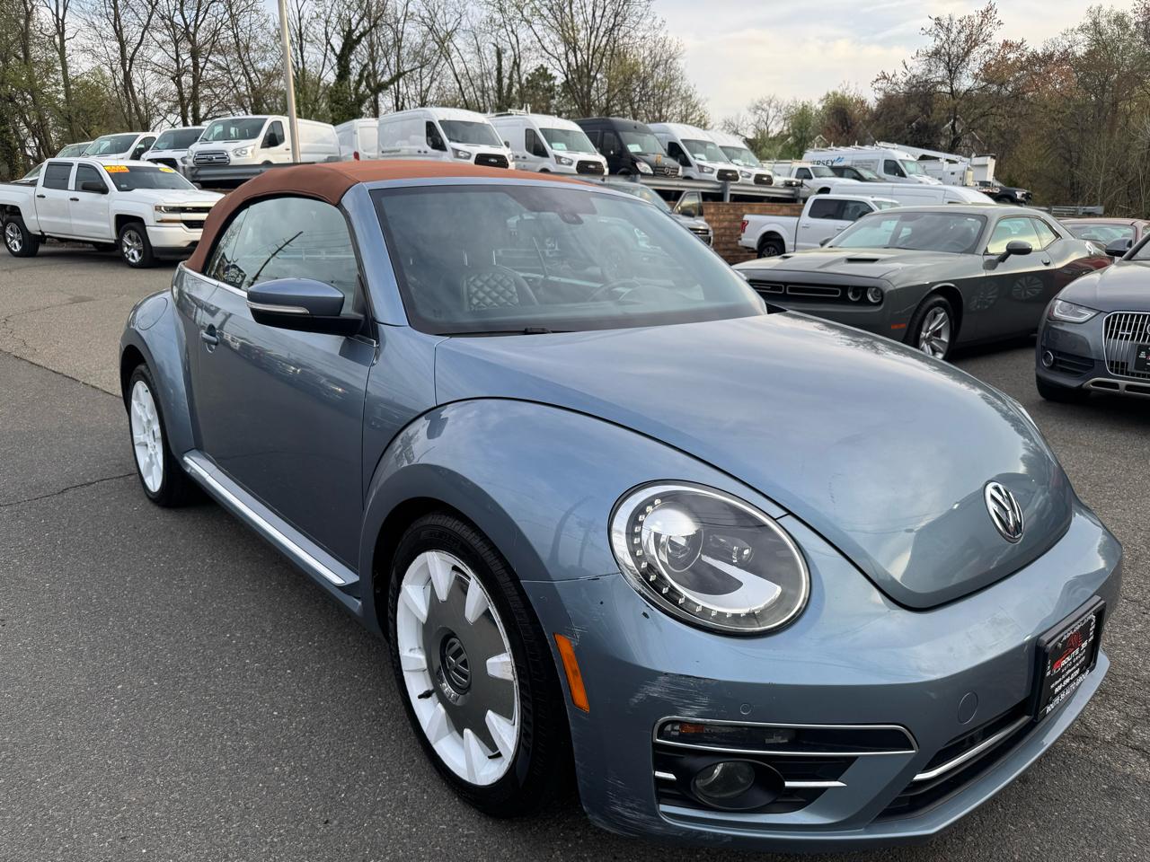 Volkswagen Beetle  2019