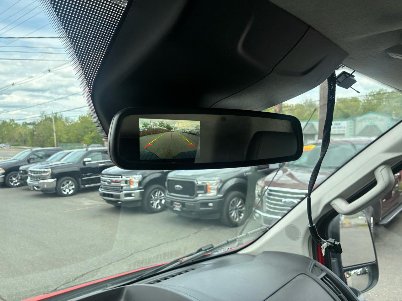 Ford Transit 250 Van Low Roof w/Sliding Pass. 130-in. WB 2019