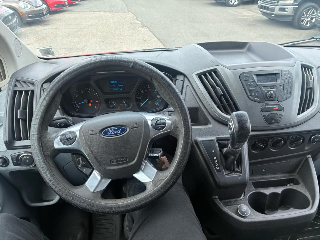 Ford Transit 250 Van Low Roof w/Sliding Pass. 130-in. WB 2019