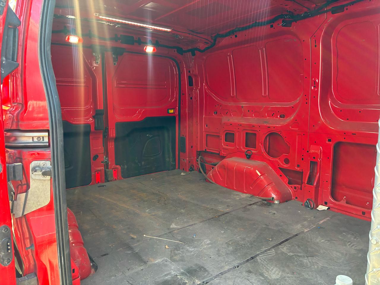 Ford Transit 250 Van Low Roof w/Sliding Pass. 130-in. WB 2019