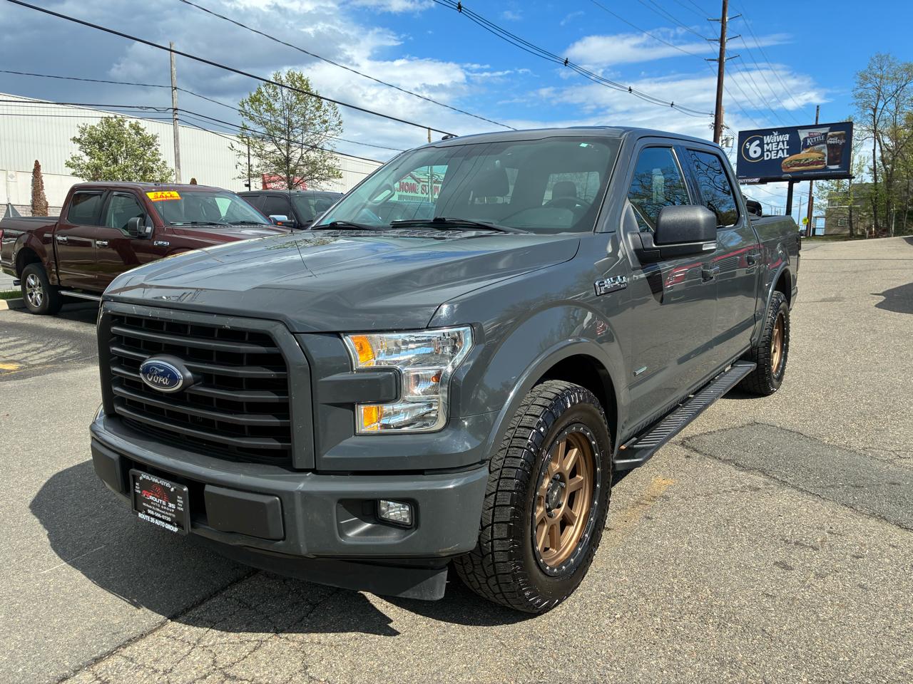 Ford F-150 XLT SuperCrew 5.5-ft. Bed 2WD 2017