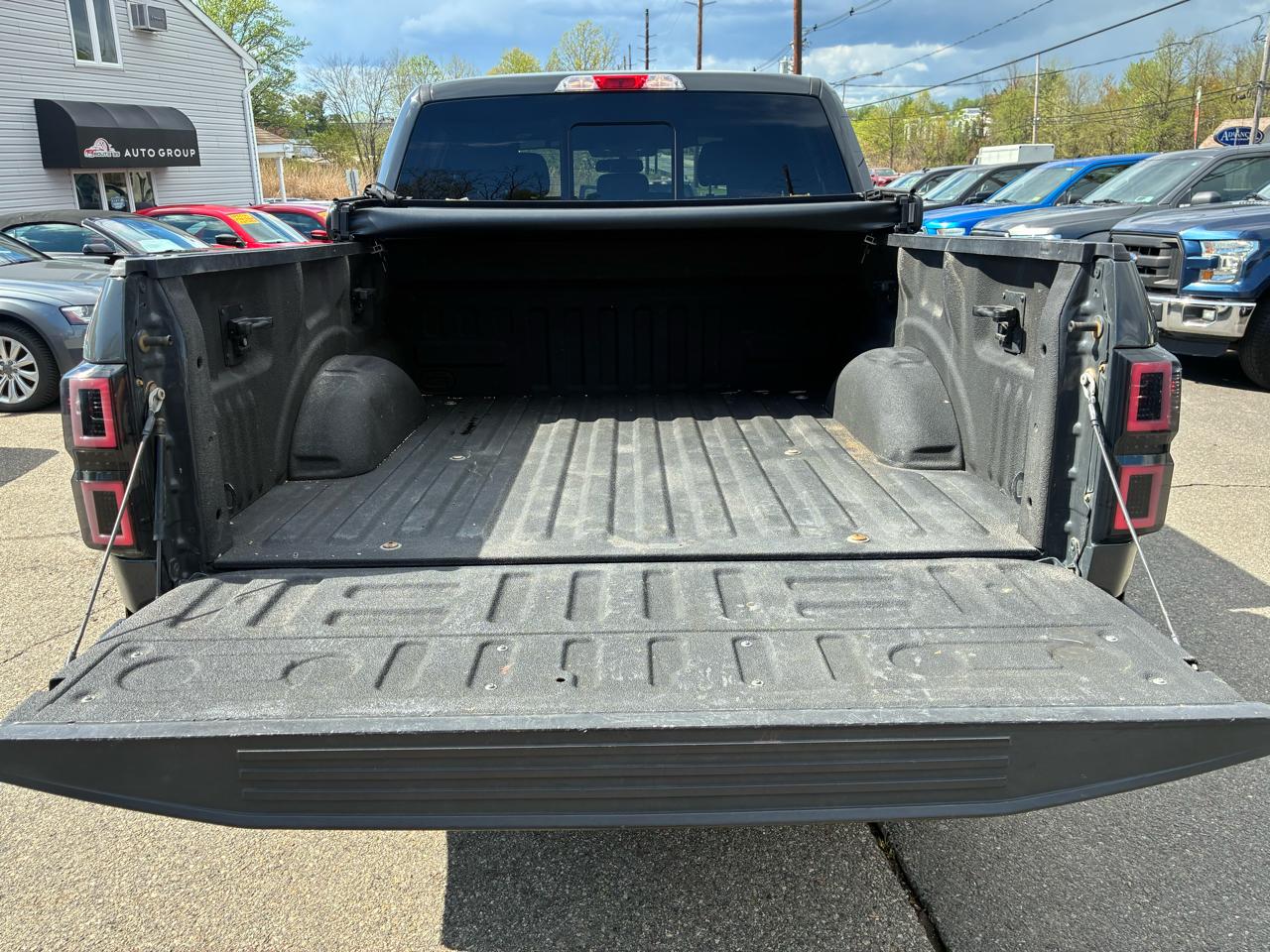 Ford F-150 XLT SuperCrew 5.5-ft. Bed 2WD 2017