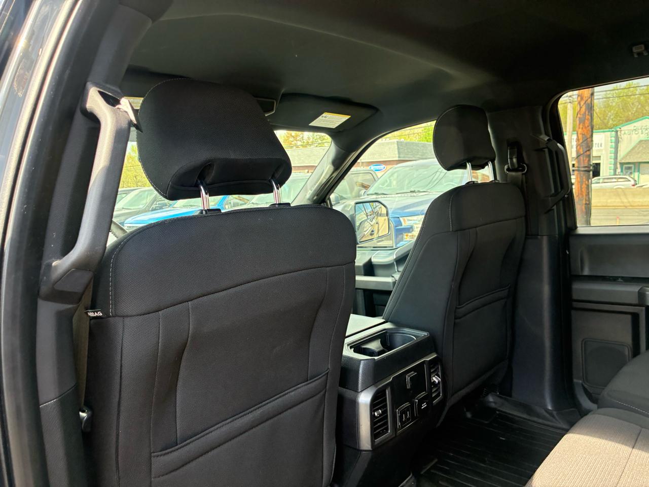 Ford F-150 XLT SuperCrew 5.5-ft. Bed 2WD 2017