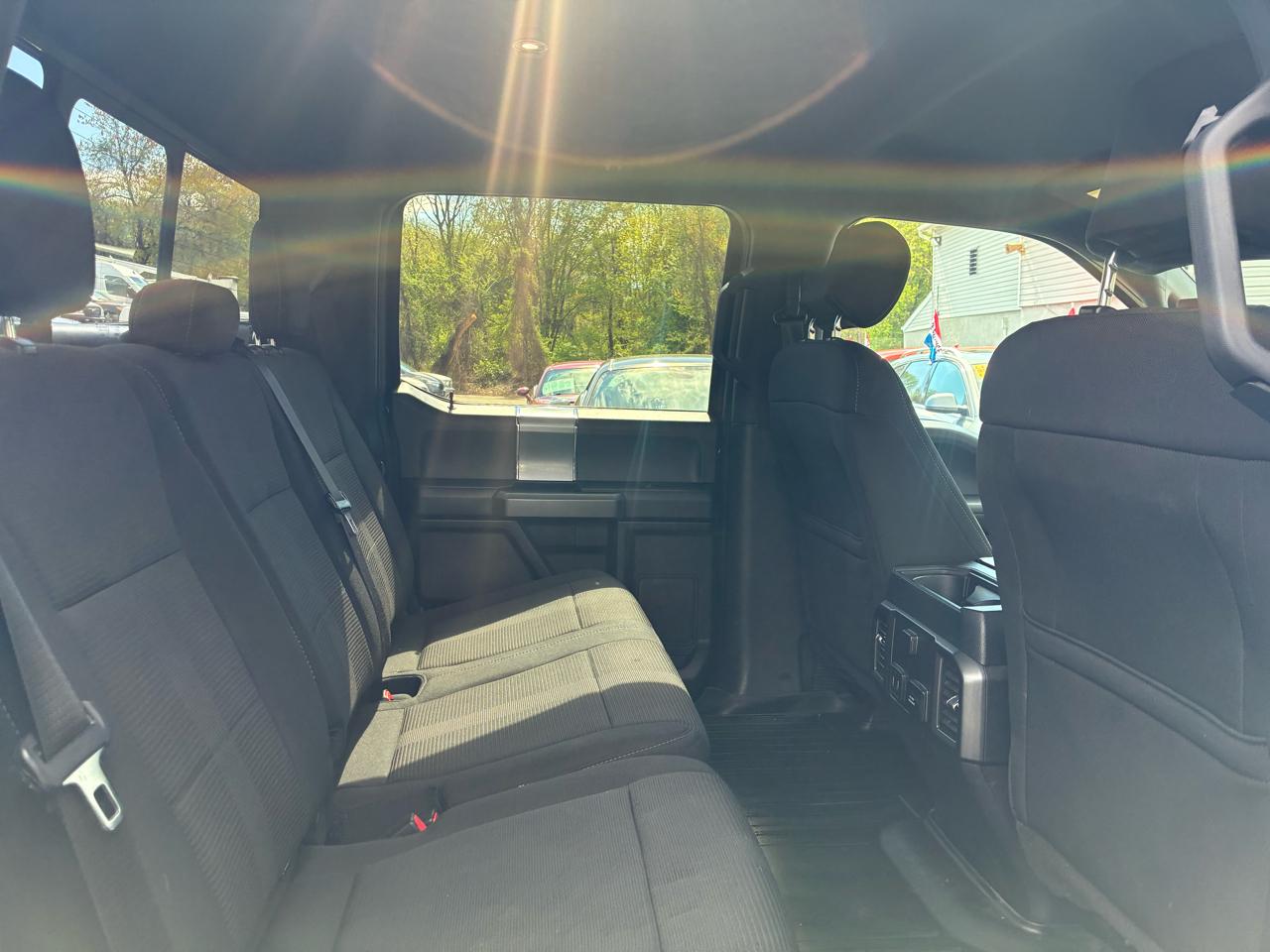 Ford F-150 XLT SuperCrew 5.5-ft. Bed 2WD 2017