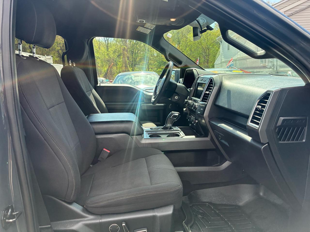 Ford F-150 XLT SuperCrew 5.5-ft. Bed 2WD 2017