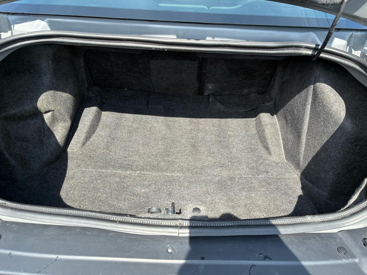 Dodge Challenger SXT 2023