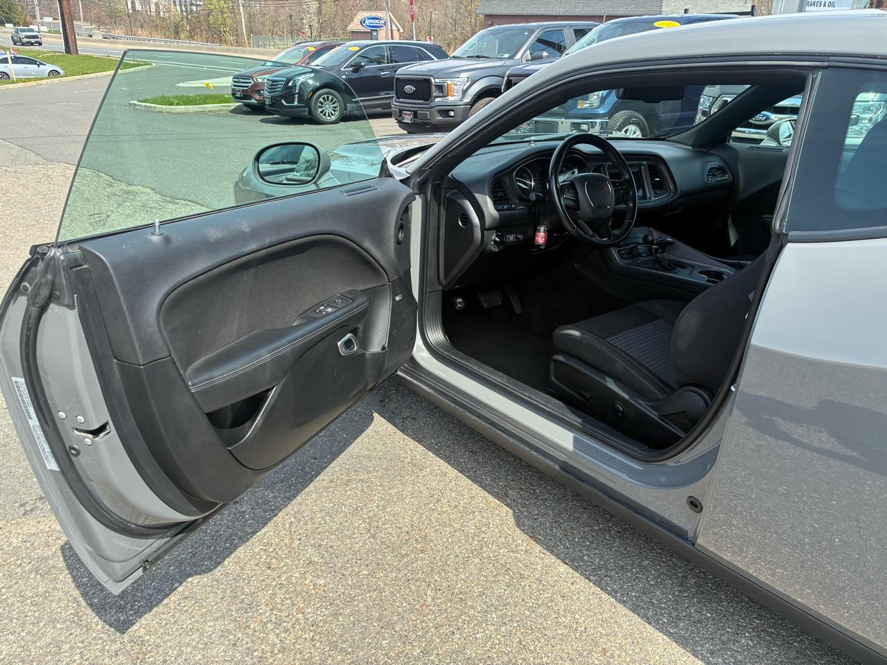 Dodge Challenger SXT 2023