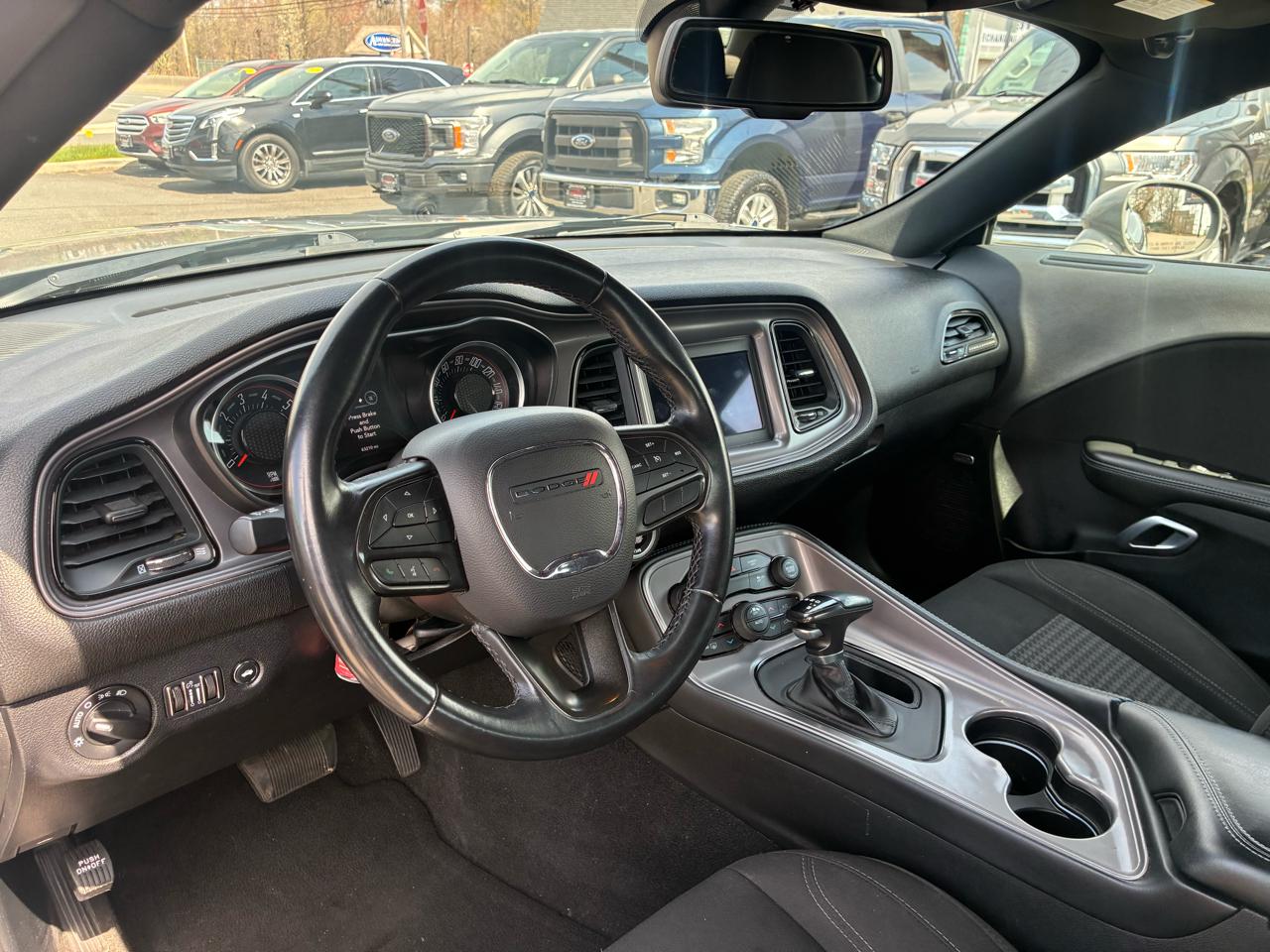 Dodge Challenger SXT 2023