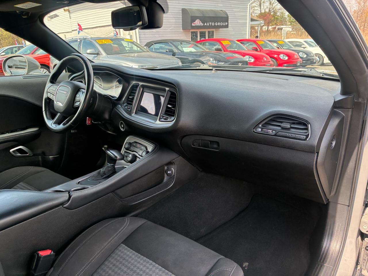 Dodge Challenger SXT 2023