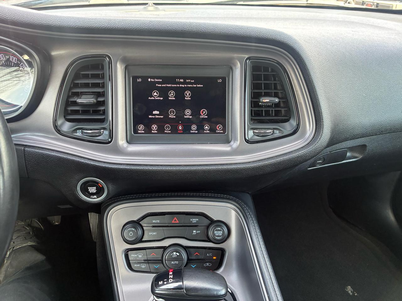 Dodge Challenger SXT 2023