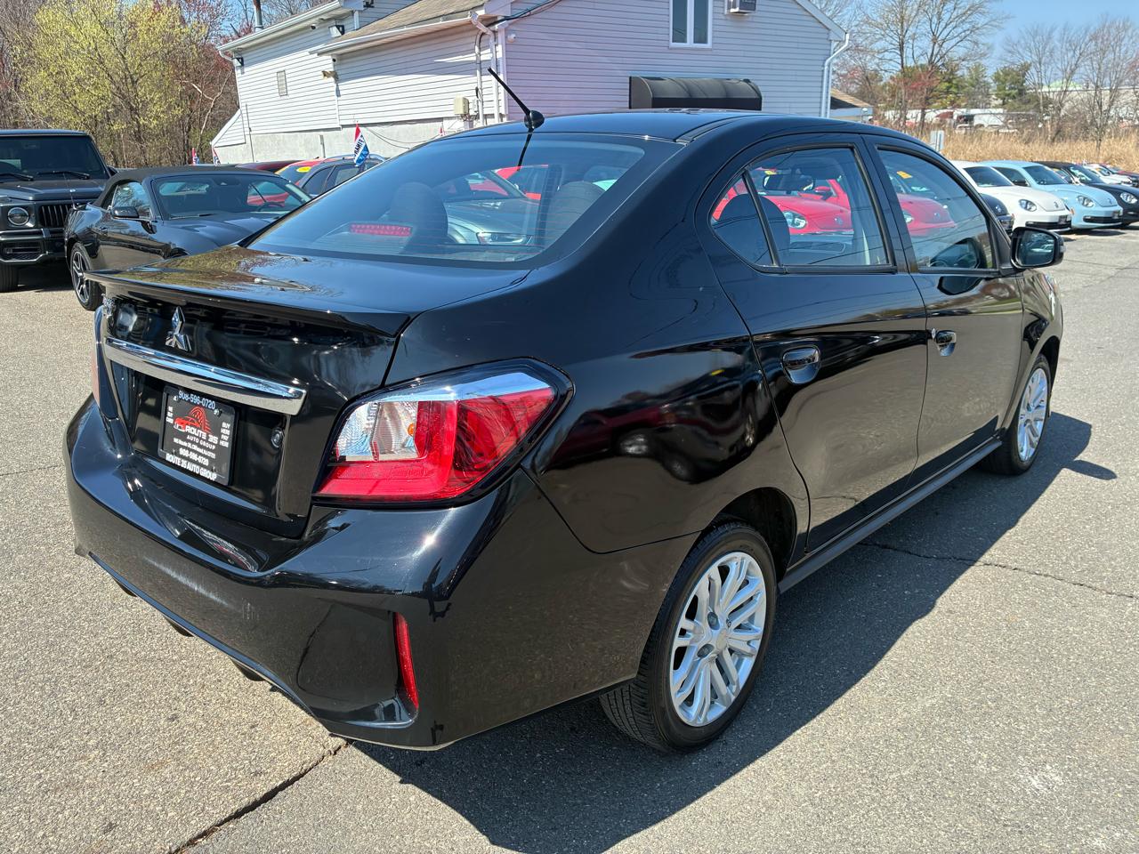 Mitsubishi Mirage G4 SE 2024