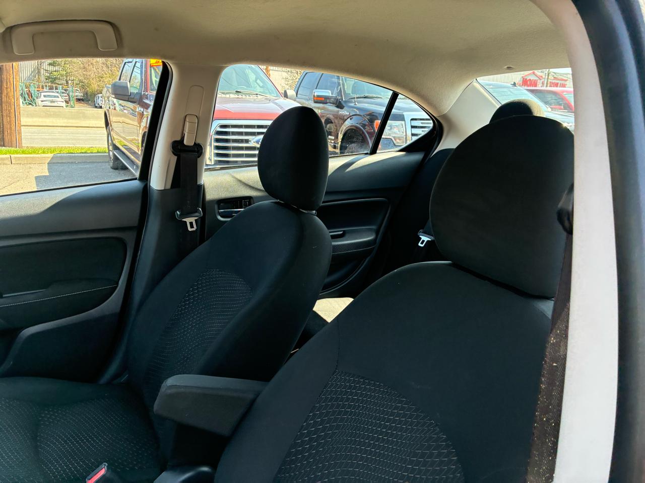 Mitsubishi Mirage G4 SE 2024