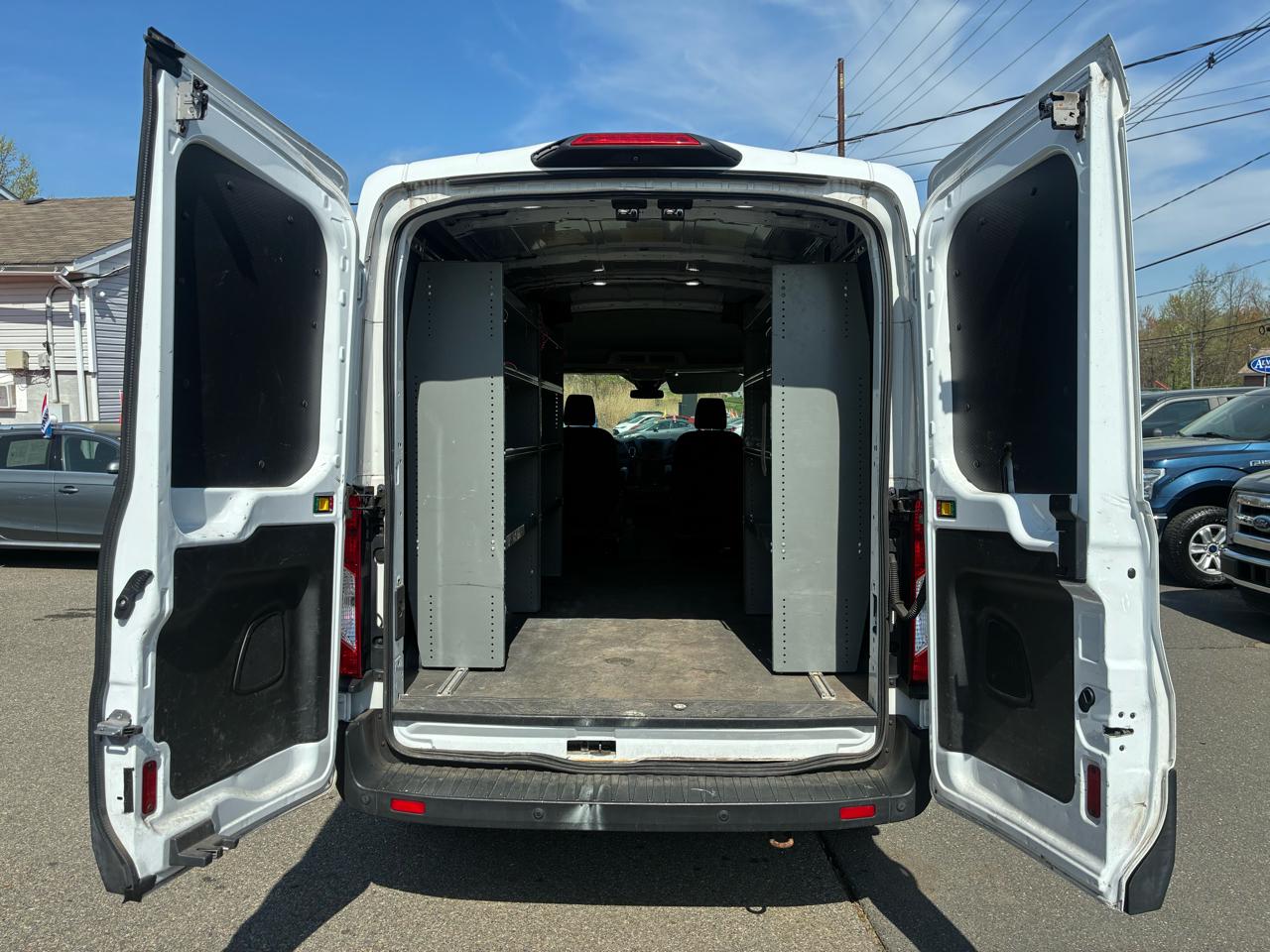 Ford Transit 250 Van Med. Roof w/Sliding Pass. 148-in. WB 2019