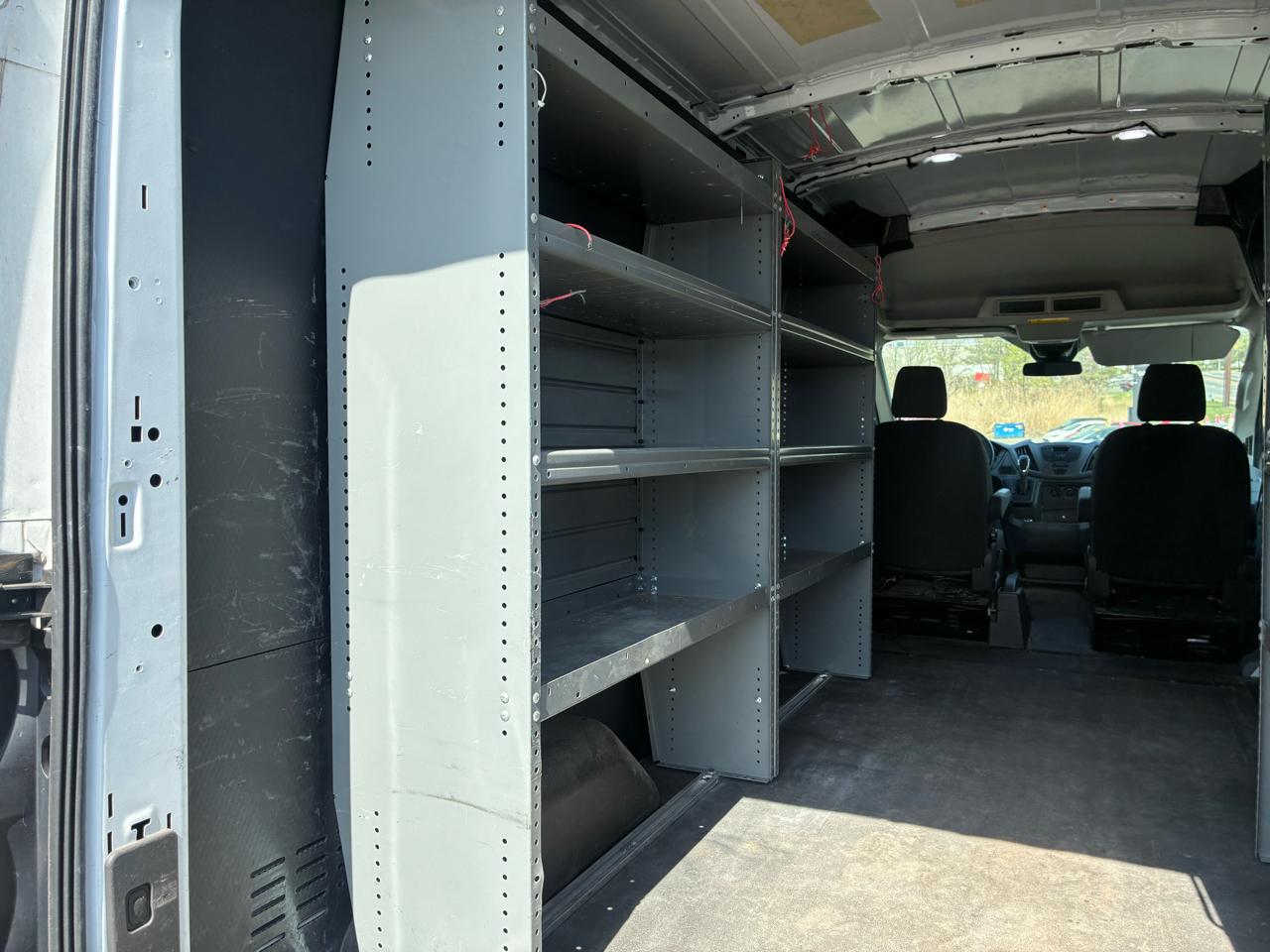 Ford Transit 250 Van Med. Roof w/Sliding Pass. 148-in. WB 2019