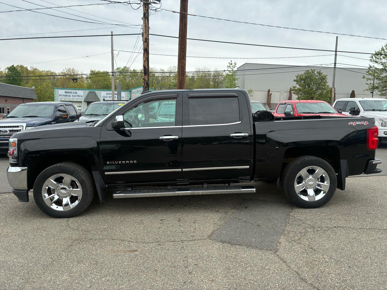 Chevrolet Silverado 1500 LTZ Crew Cab 4WD 2016