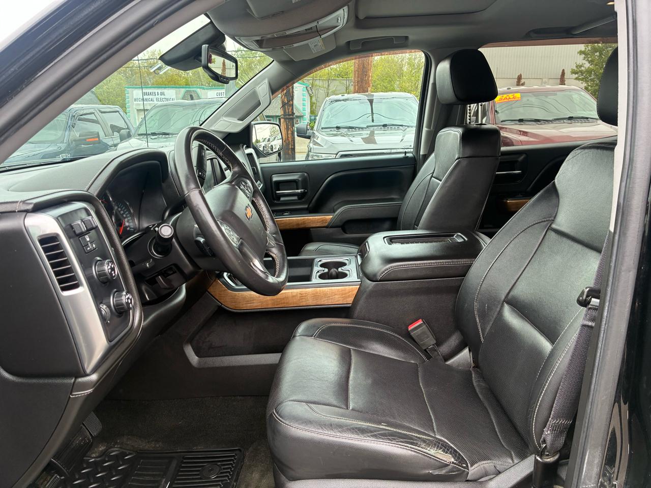 Chevrolet Silverado 1500 LTZ Crew Cab 4WD 2016