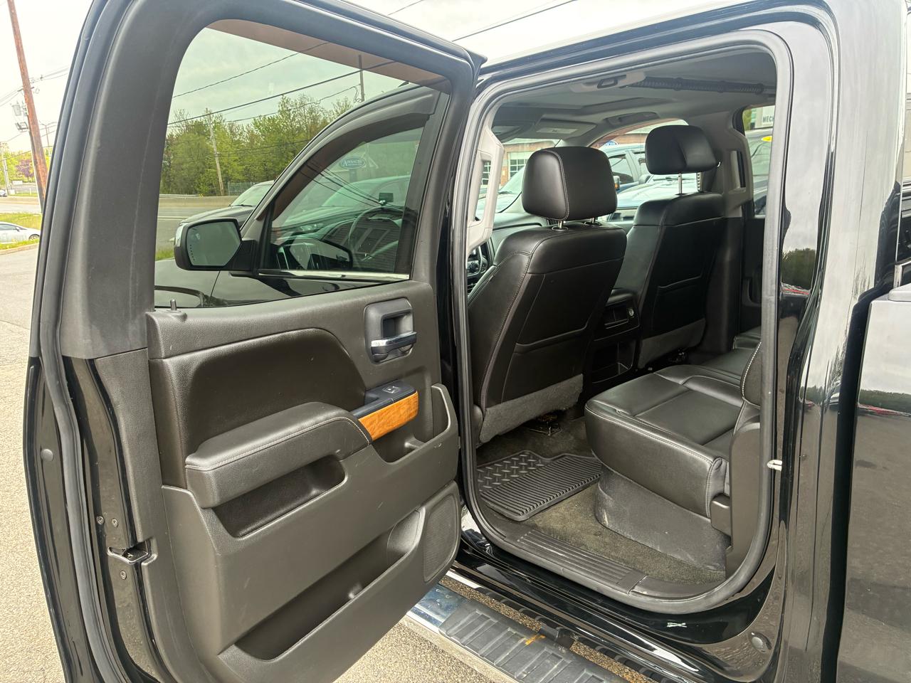 Chevrolet Silverado 1500 LTZ Crew Cab 4WD 2016