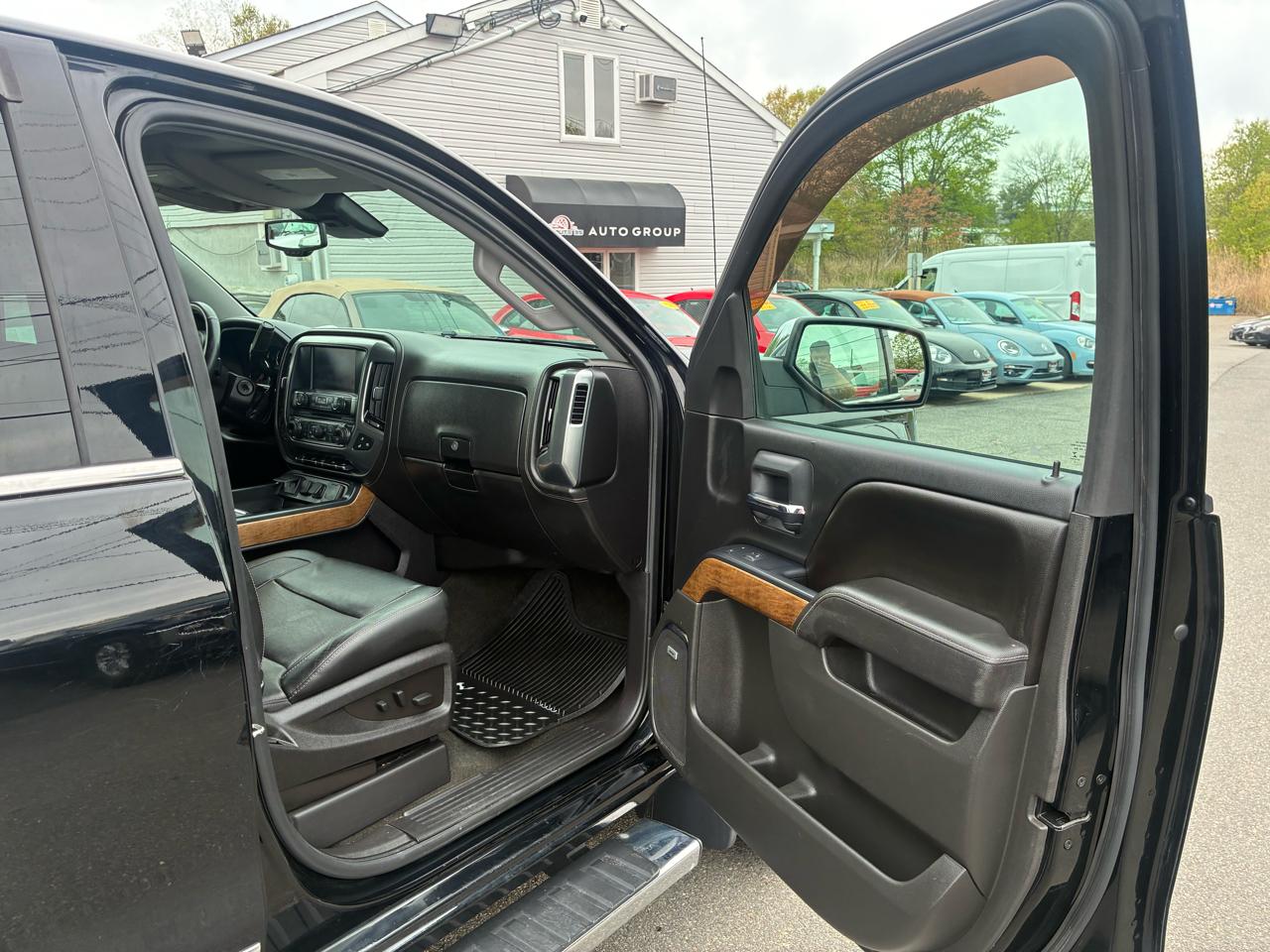 Chevrolet Silverado 1500 LTZ Crew Cab 4WD 2016