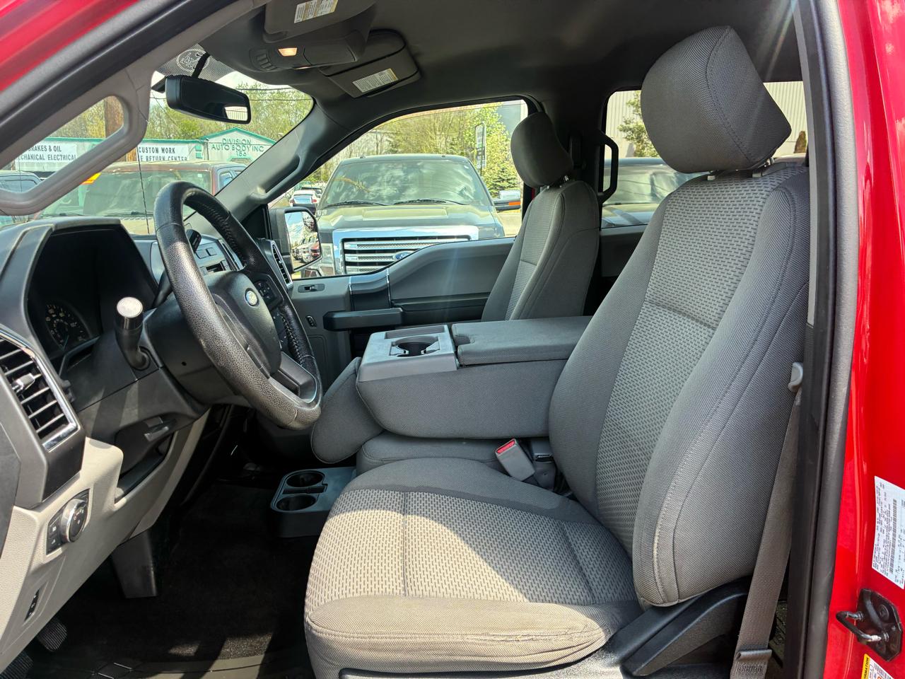 Ford F-150 XLT SuperCrew 5.5-ft. Bed 4WD 2016