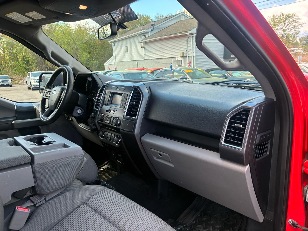 Ford F-150 XLT SuperCrew 5.5-ft. Bed 4WD 2016